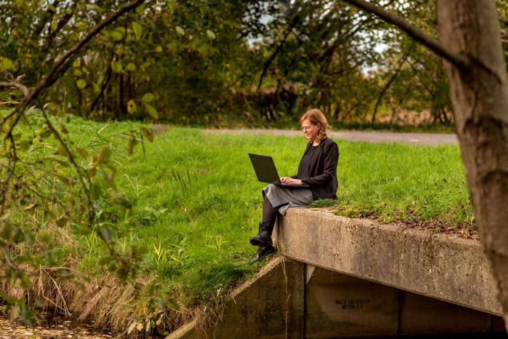 Nienke Schaafsma - Funnel Specialist - Terwijl jij je focust op het verder ontwikkelen van je bedrijf, doet de funnel het zware werk: leads opwarmen, verkopen stimuleren en klanten behouden.